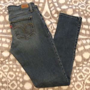 Levi’s 524 jeans
